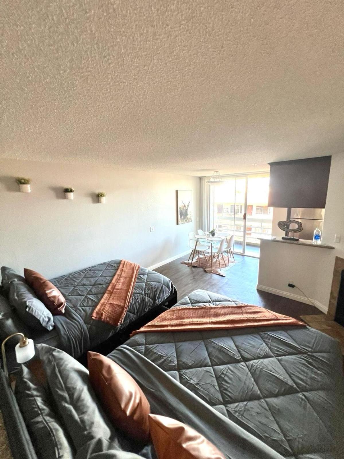 Amazing Universal Studios Loft Free Parking ロサンゼルス エクステリア 写真